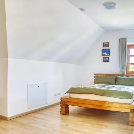 Luxus Apartment! Kueche, Balkon, Netflix, Parkplatz - 8 Personen Ilmmunster Exterior photo