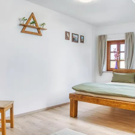 Luxus Apartment! Kueche, Balkon, Netflix, Parkplatz - 8 Personen Ilmmunster Exterior photo