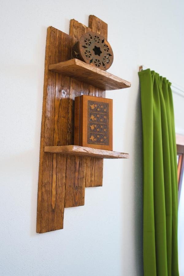 Apartment Luxus Apartment! Kueche, Balkon, Netflix, Parkplatz - 8 Personen *